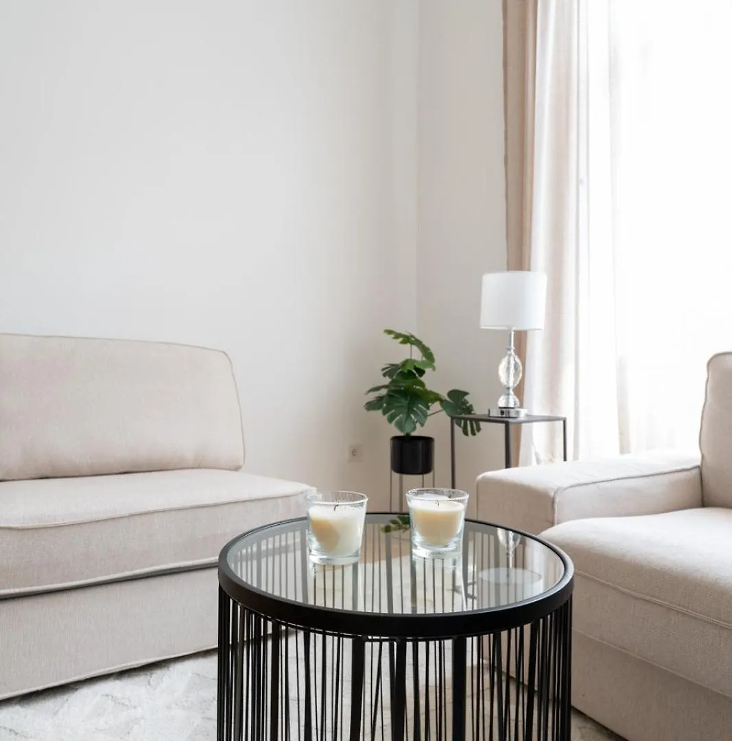 Luxurious Viennese Old Style Apartment 0*, Vienna Austria